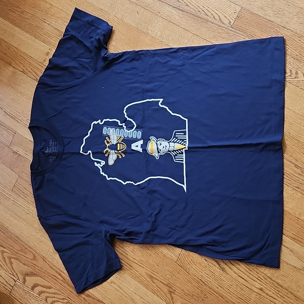 NWT Michigan T-Shirt